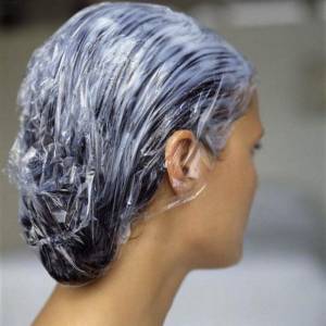 Голубая глина для волос: плюсы и минусы