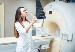 Как томография помогает диагностике?